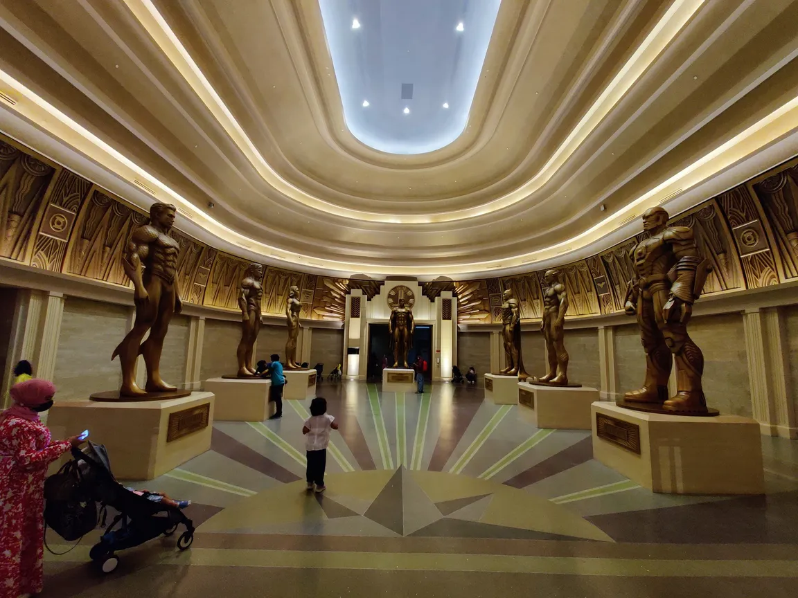 Warner Bros. World™ Yas Island, Abu Dhabi