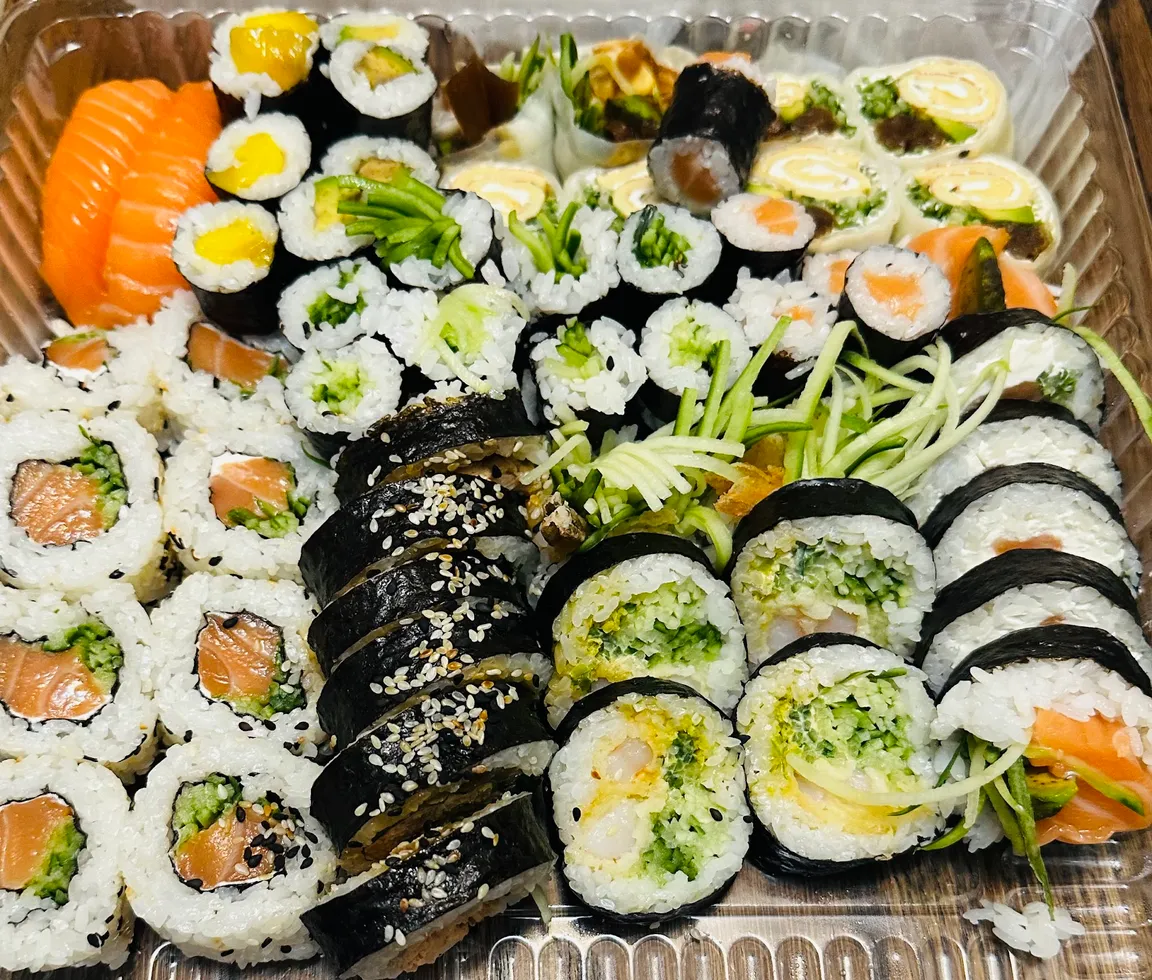 Pracownia Duża Ryba - Sushi Radzymin Sushi dowóz Radzymin