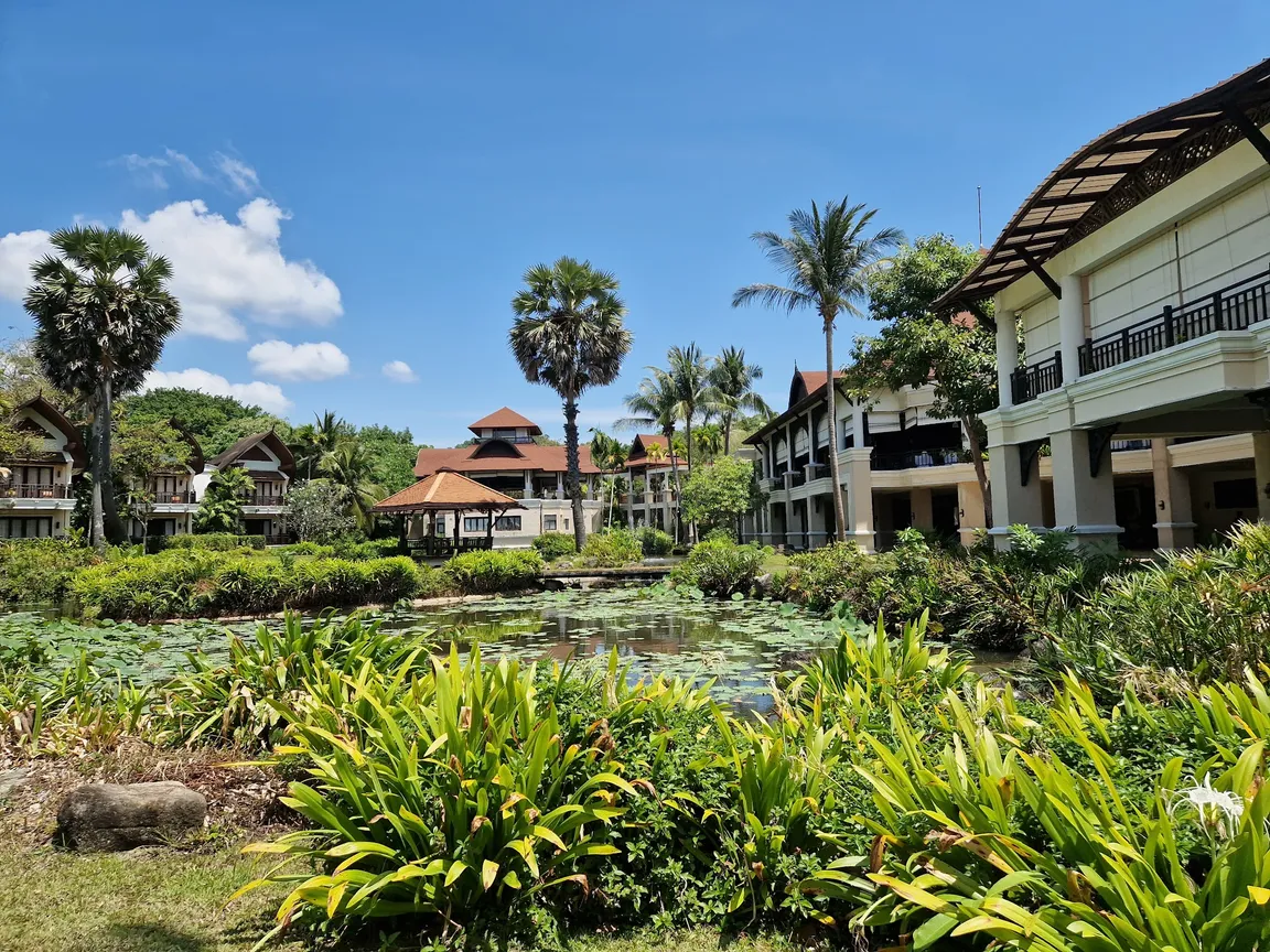 Rawi Warin Resort & Spa