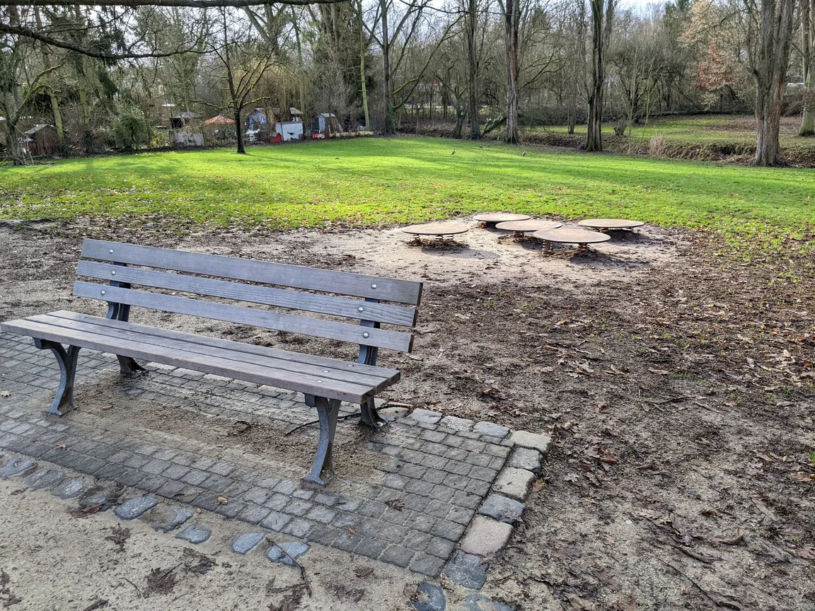 Hundeauslauffläche, Freilauf Im Sulzbach Park