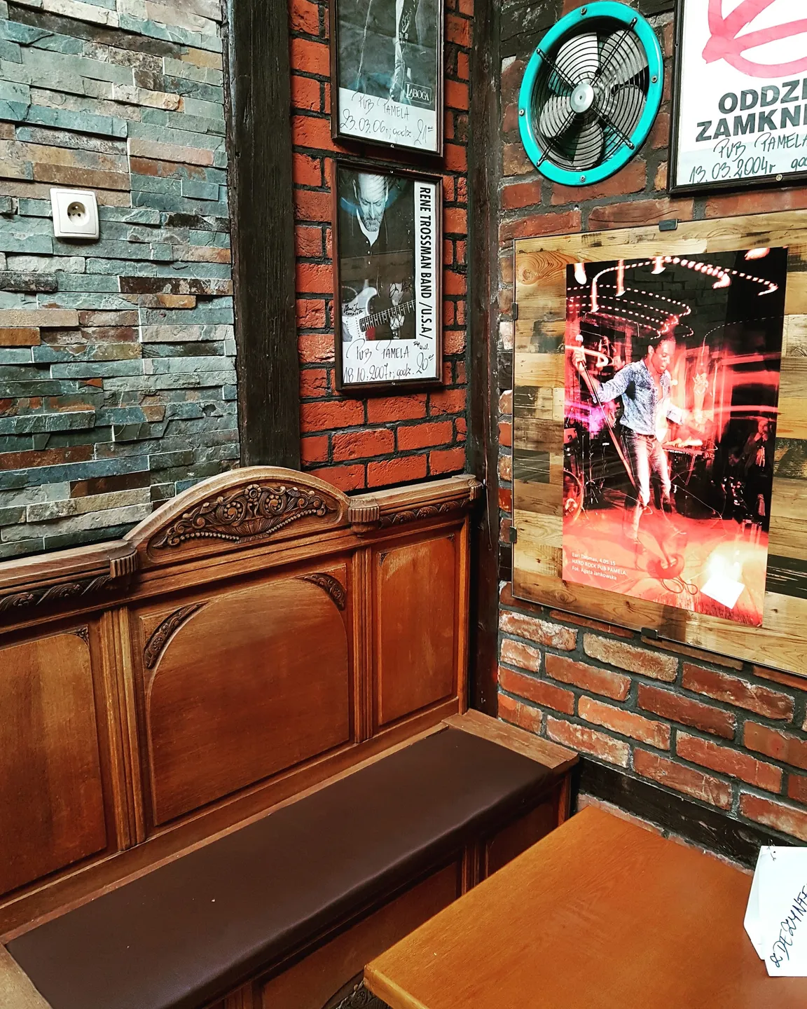HARD ROCK PUB PAMELA KLUB MUZYCZNY