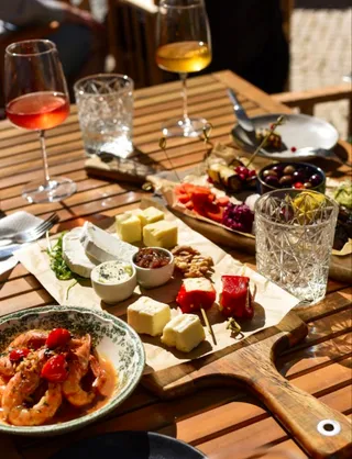 BARBOSA Bar & Kitchen