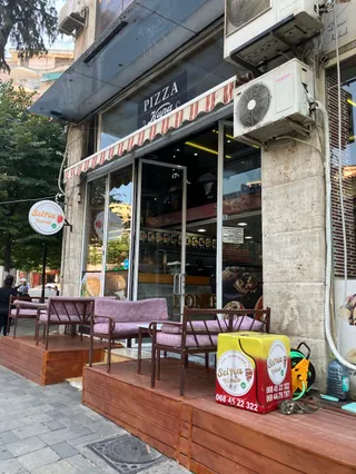 PIZZA-DONER KEBAB SELVIA HALAL