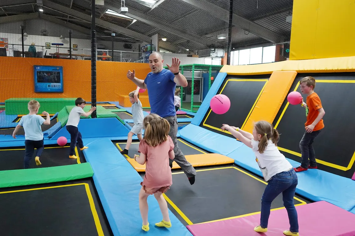 iBounce Trampoline Park - Exeter