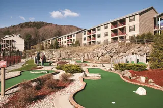 Holiday Inn Club Vacations Oak n' Spruce Resort in the Berkshires, and IHG Hotel