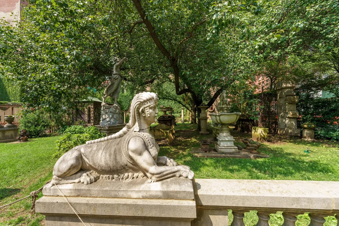 Elizabeth Street Garden