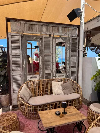 Montego - Beach Bar & Restaurant