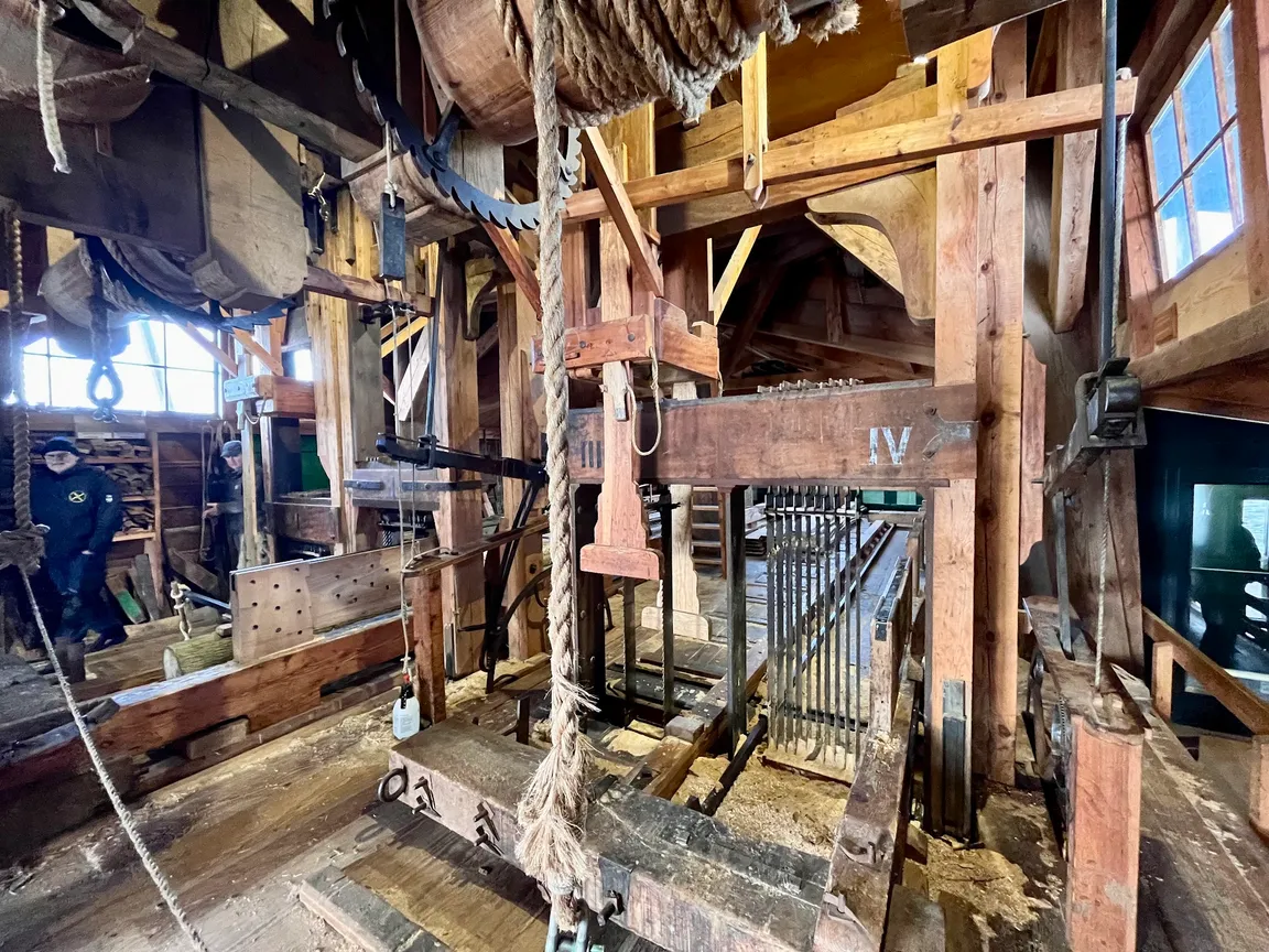 Houtzaagmolen de Gekroonde Poelenburg
