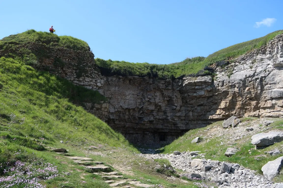 Dancing Ledge