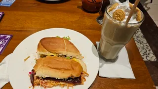 Café Galería La Casa de las Máscaras