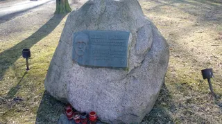 Kamień pamięci Janusza Korczaka