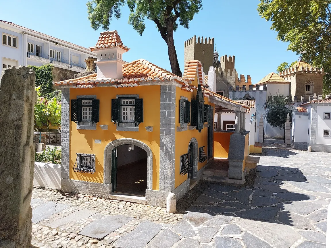 Portugal dos Pequenitos