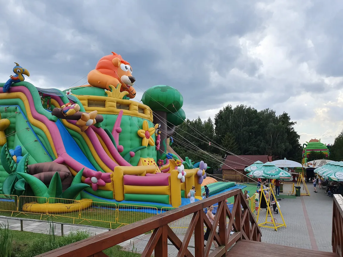 Rodzinny Park Rozrywki Nowa Holandia