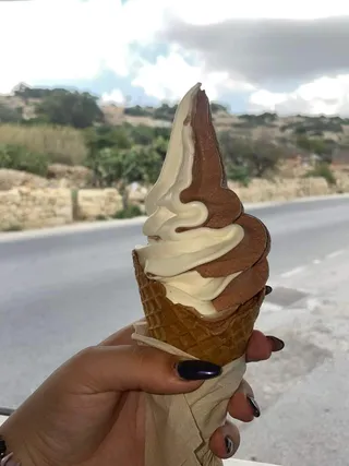 Artigenjali Ice-cream