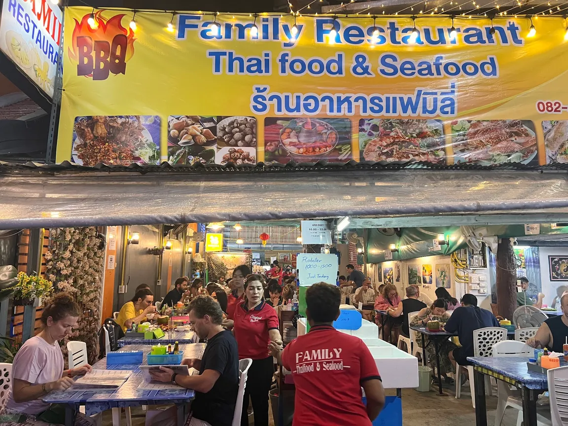 Family Thaifood & Seafood
