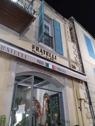 FRATELLI Italian | Pizza | Cocktail | Bar |