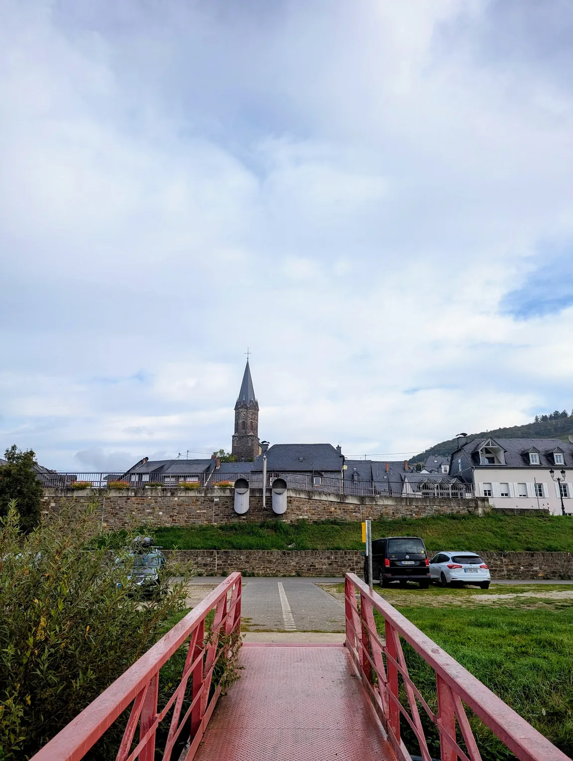 Moselufer Lieser