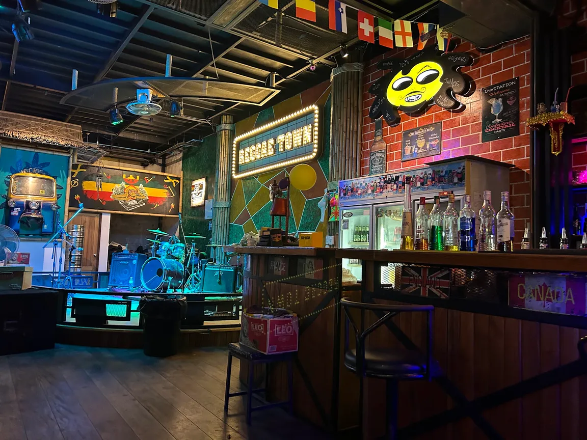 Reggae Town Bar and Restaurant