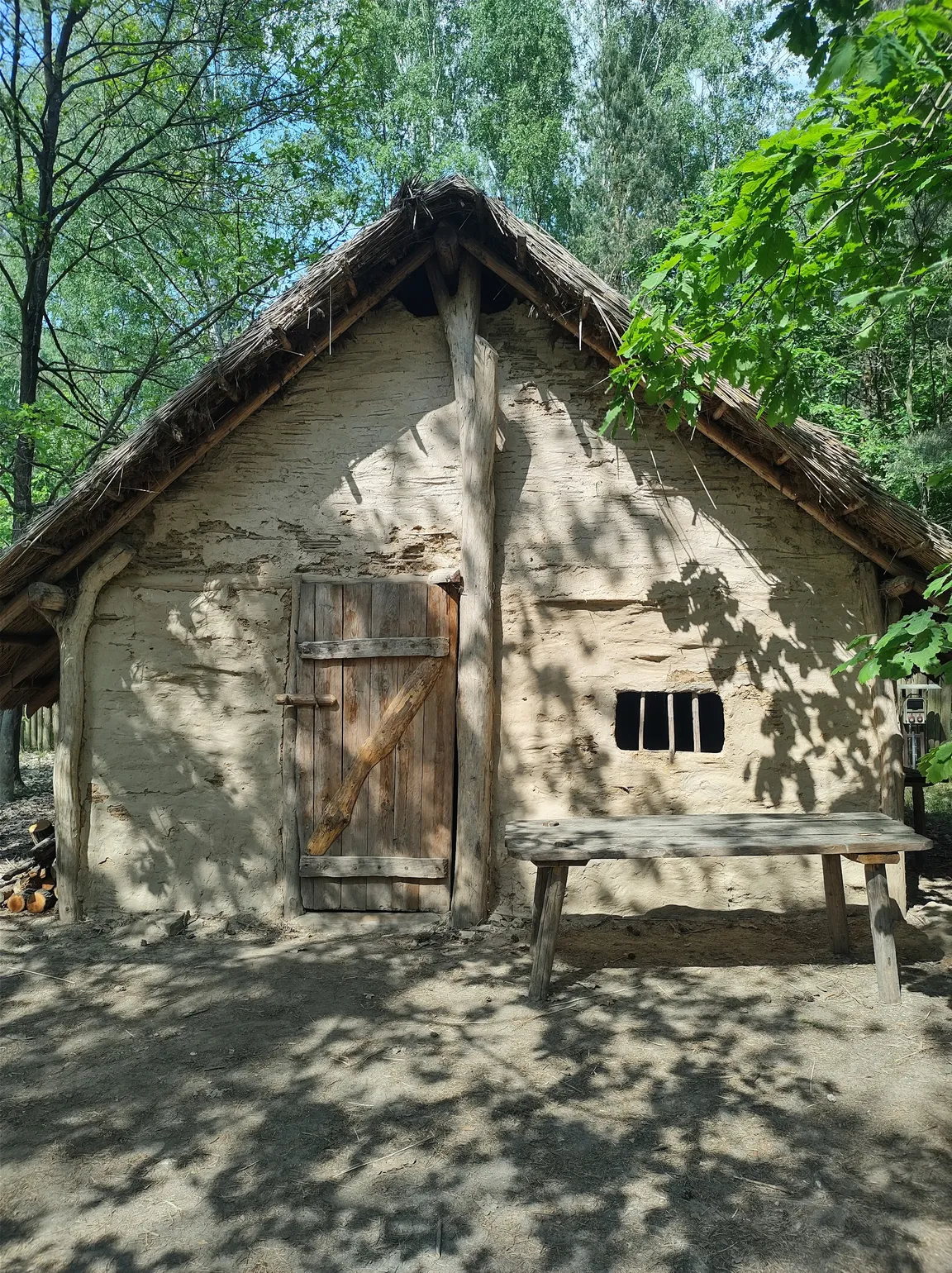 Muzeum Archeologiczne i Rezerwat „Krzemionki”