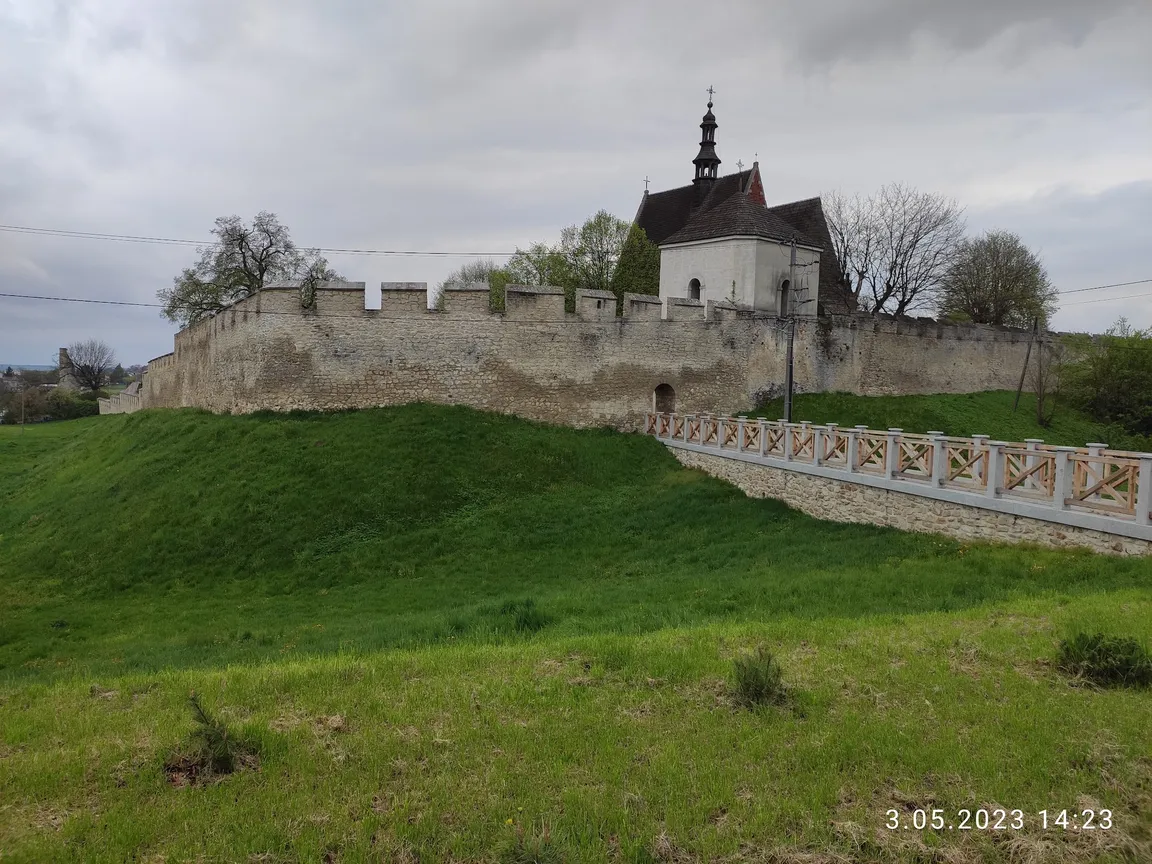 Ruiny zamku królewskiego
