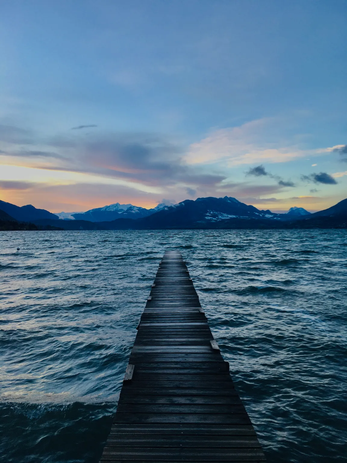 Ponton shooting photo