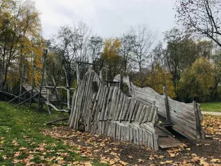 Dino-Spielplatz