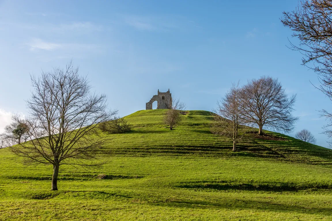 National Trust - Burrow Mump