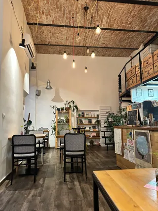 VeZa vegan & low waste bar