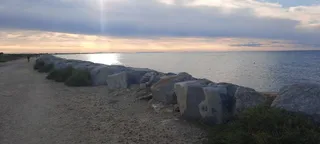 Plage Est St Maries