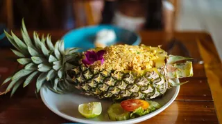 Oasis Bar & Restaurant