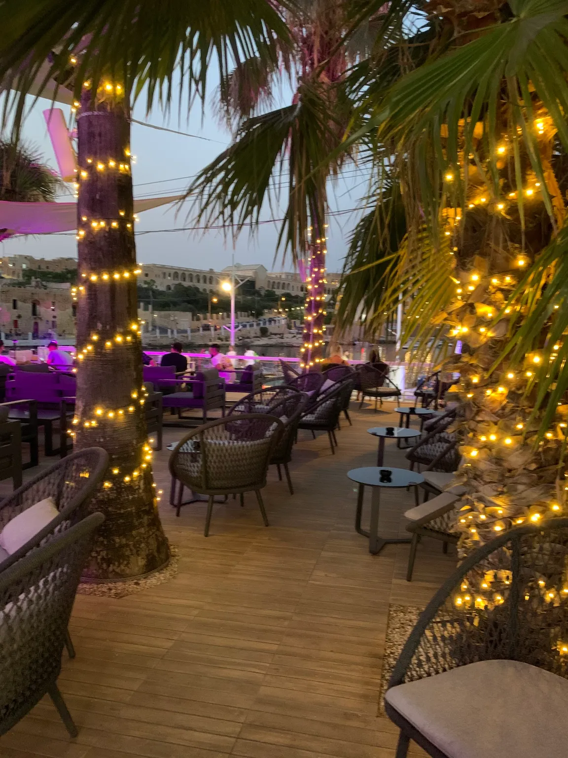 Luxor Club Lounge