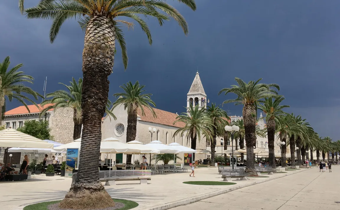 Trogir Promenade