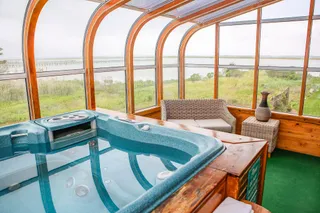 Waterside Inn