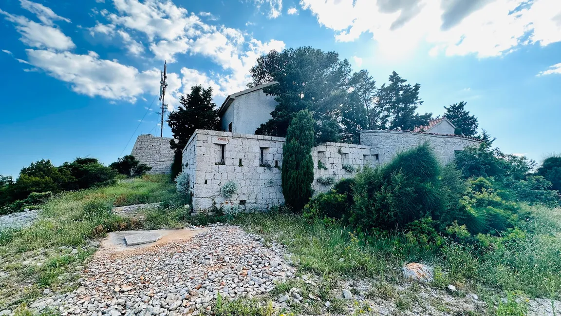 Trailhead - Napoleon Fortress