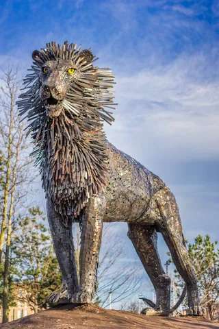 CS Lewis Statue - The Searcher
