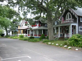 Oak Bluffs Land And Wharf Company