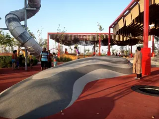 Al Nahyan Park حديقة آل نهيان
