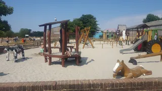 Farmer Palmer's Farm Park