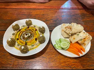 Loro Loco Pizza Cuisine Restaurant