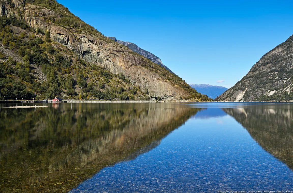 Aurlandsfjellet scenic route (north entry Lærdalsøyri)