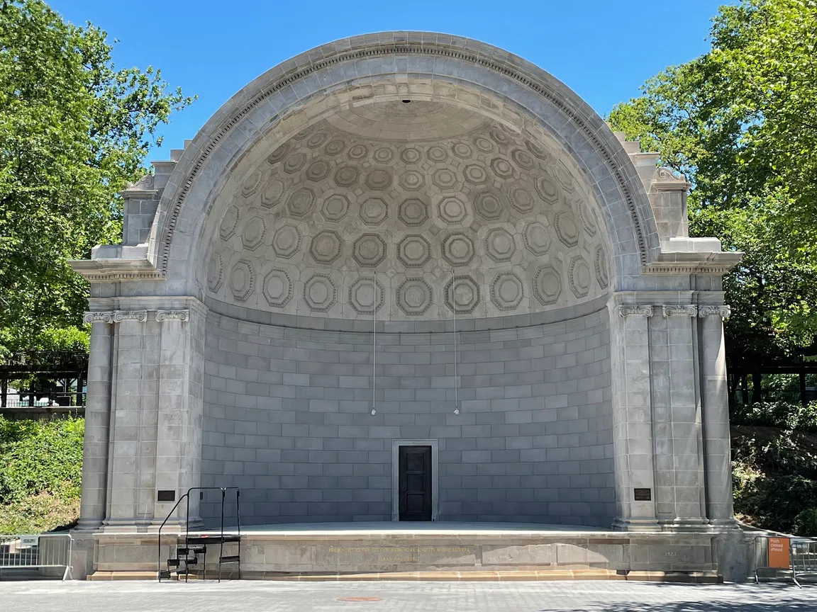 The Mall and Literary Walk