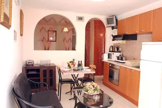 Apollonia Hotel Apartments