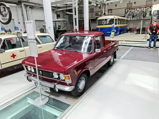 Muzeum Techniki i Komunikacji - Zajezdnia Sztuki w Szczecinie