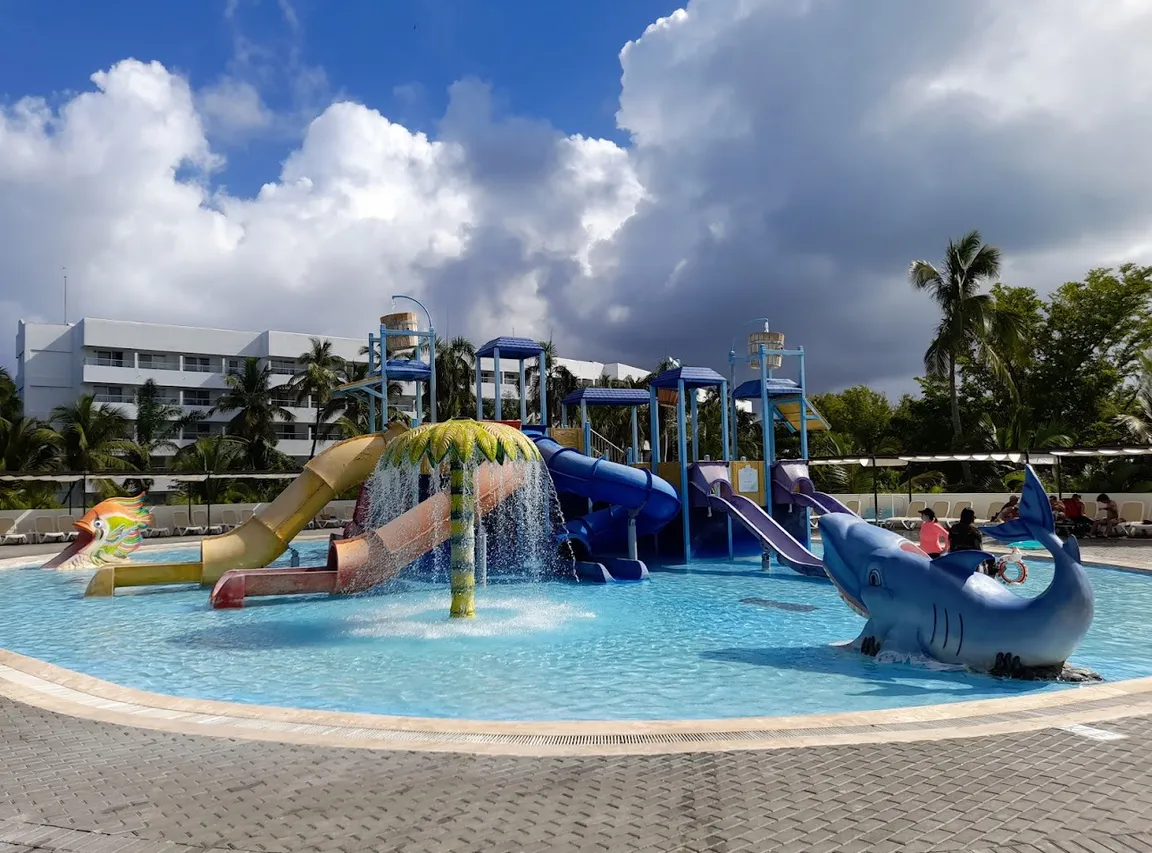 Splash Water Park