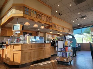 The Coffee Bean & Tea Leaf