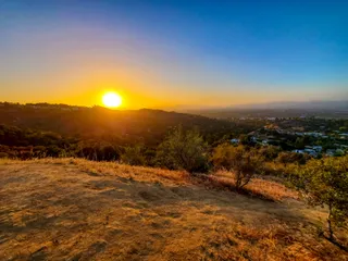 Mulholland Scenic Overlook
