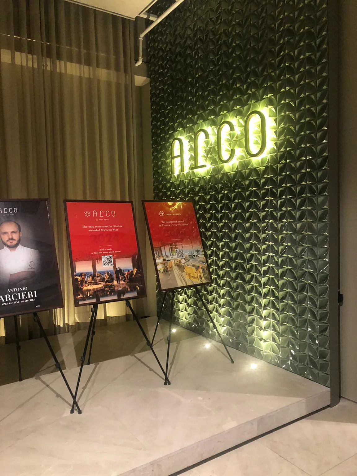 Arco by Paco Pérez