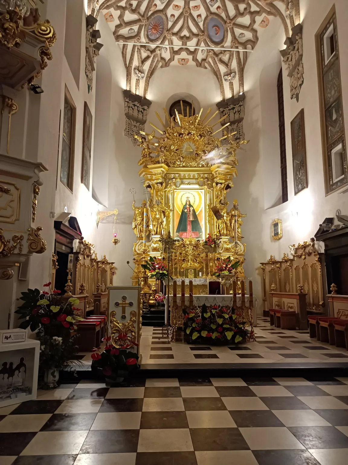 Kościół Rzymskokatolicki Sanktuarium Matki Bożej Kodeńskiej - Misjonarze Oblaci Maryi Niepokalanej