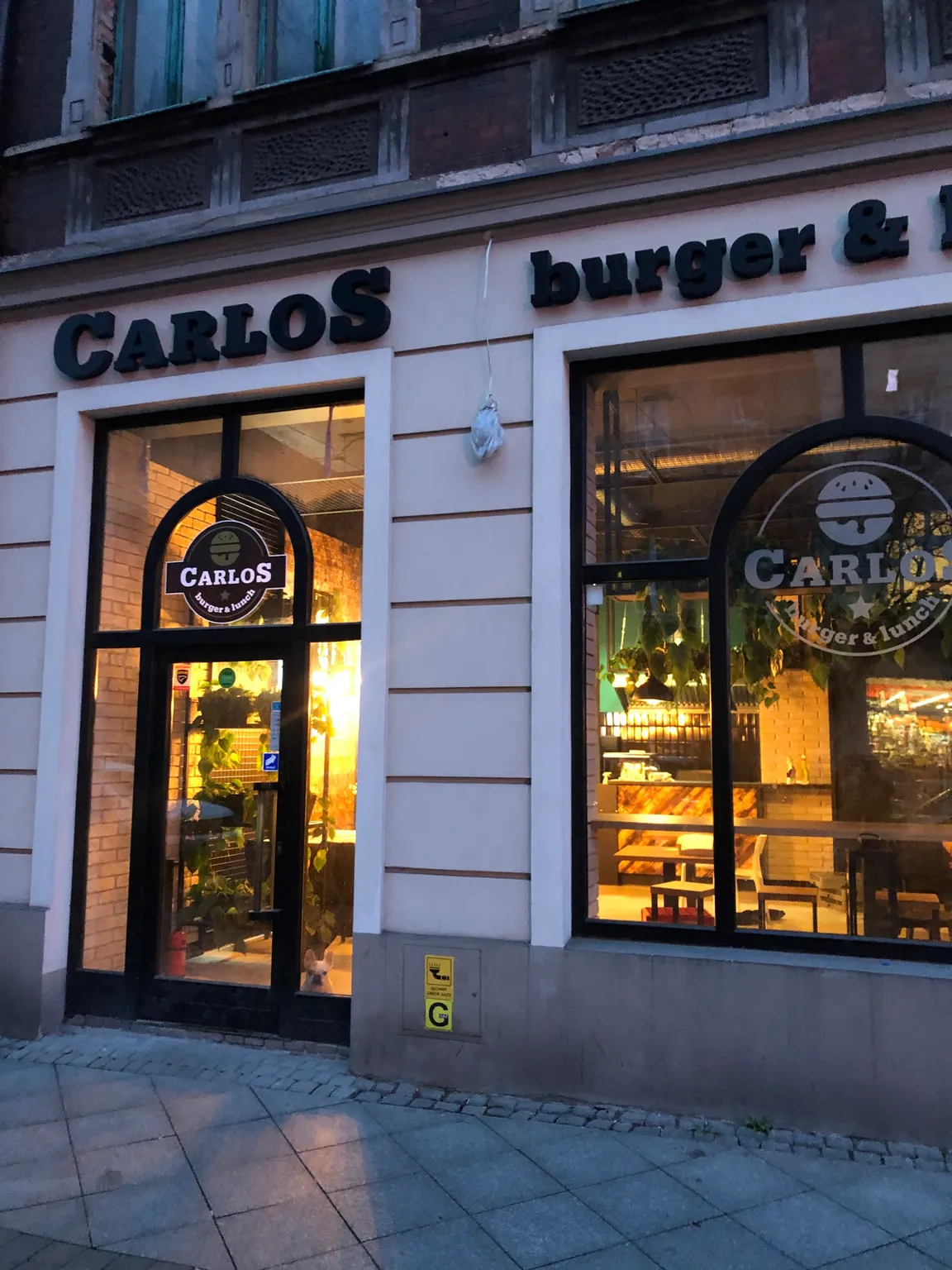 Carlos Burger&Lunch | Restauracja Katowice | Burger Katowice | Kuchnia meksykańska