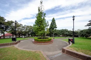 Hollis Park